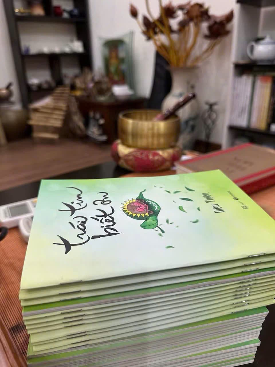 TS. Nguyễn Mạnh Hùng - Ảnh chân dung